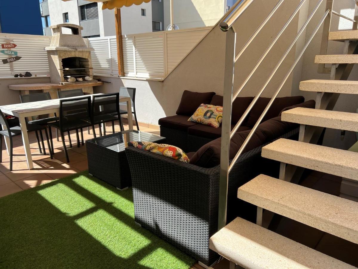 Cozy Beach House With Pool & Bbq Cubelles Exterior photo
